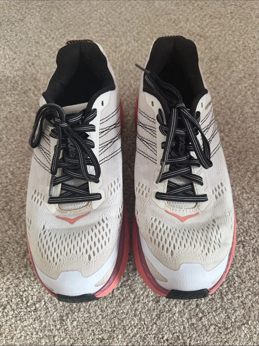 Women’s Hoka Clifton 6 size 7